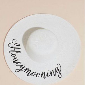 Davids Bridal "Honeymooning" Floppy Hat